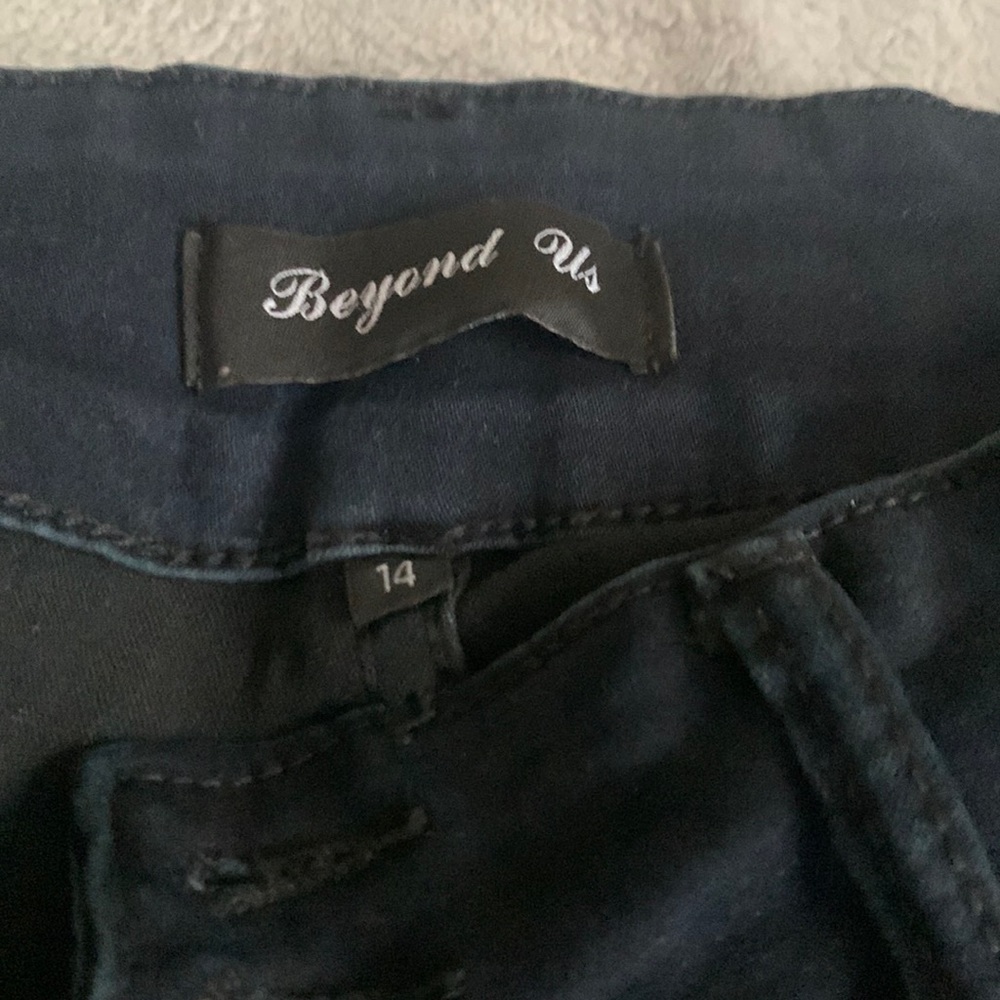 Dark blue jeans, high rise, skinny